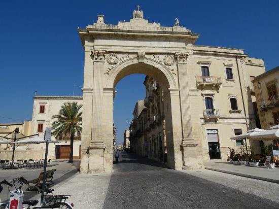 Noto Holiday Екстер'єр фото